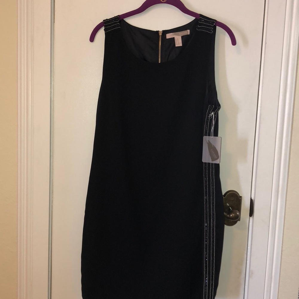 NWT black sleeveless dress size med. Forever21